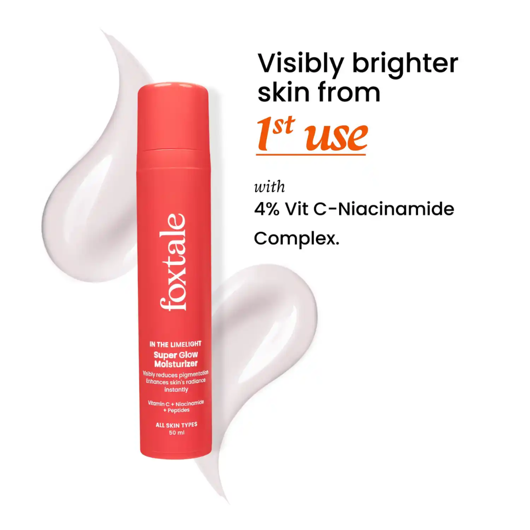 Foxtale Super Glow moisturizer + Primer (glowy & hydrated for smooth base and blur pores)